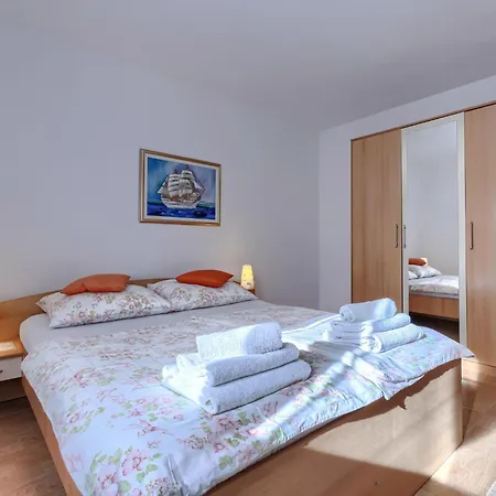 Teo-1 By Interhome * Labin (Istria)