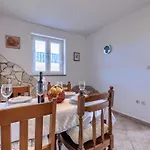 Teo-1 By Interhome Apartman *